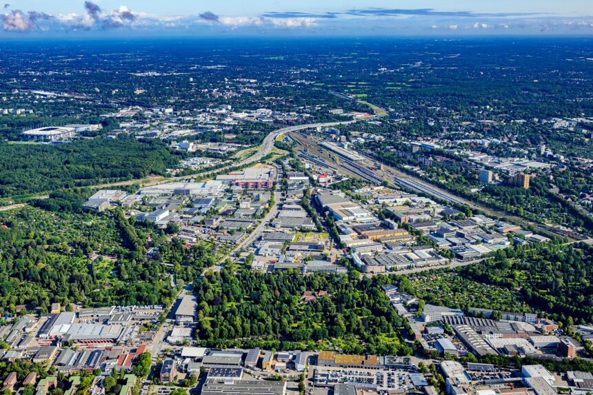Aerial view of the Schnackenburgallee industrial and commercial estate