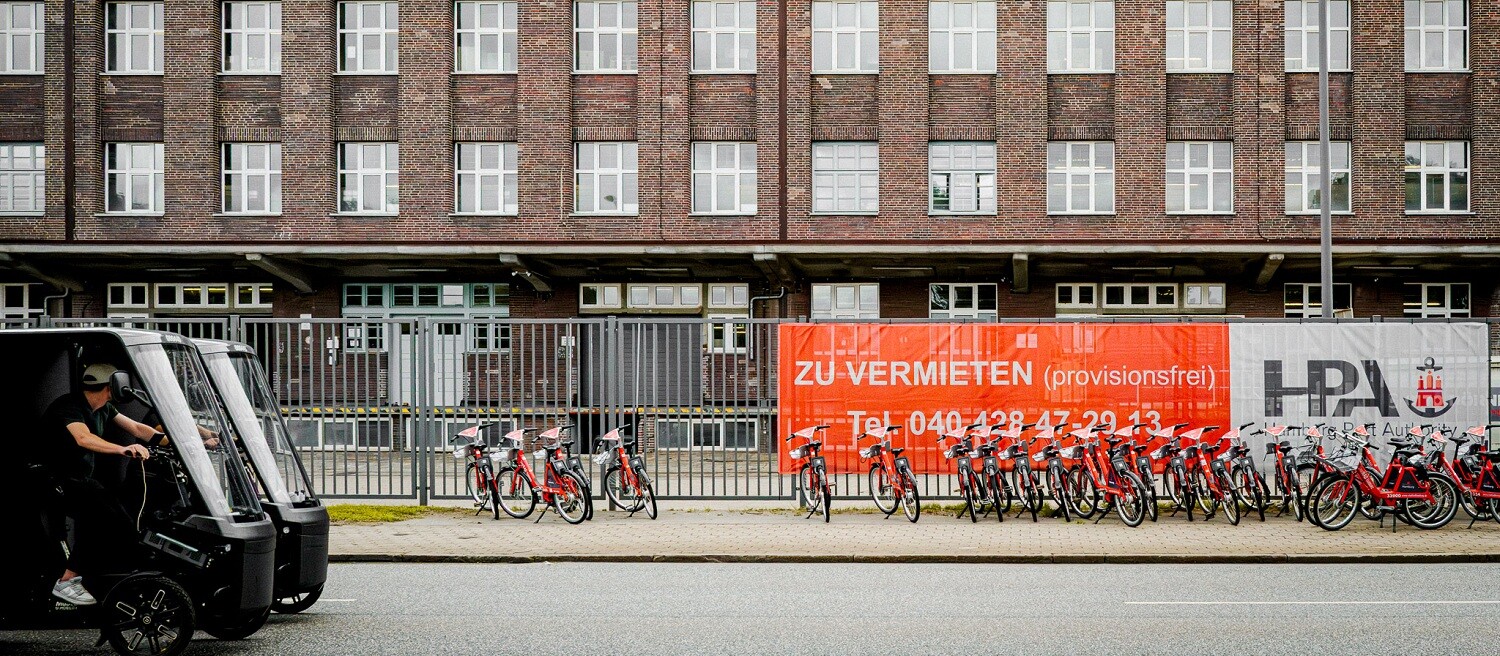 The Hamburg Port Authority (HPA) is the landlord of several properties on Peute Island