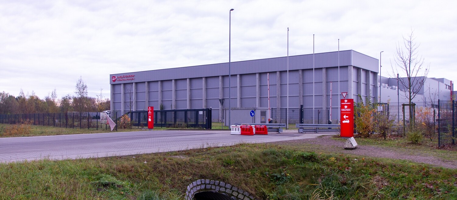 Road at the Bornkampsweg/Ruhrstraße industrial estate site