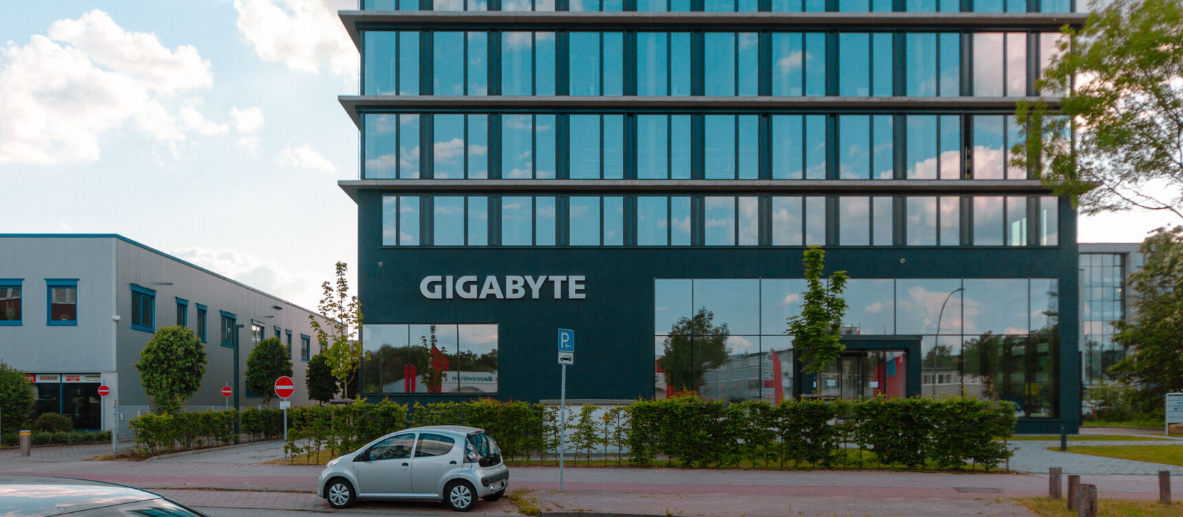 Gigabyte European headquarters in the industrial area Frierdich-Ebert-Damm 