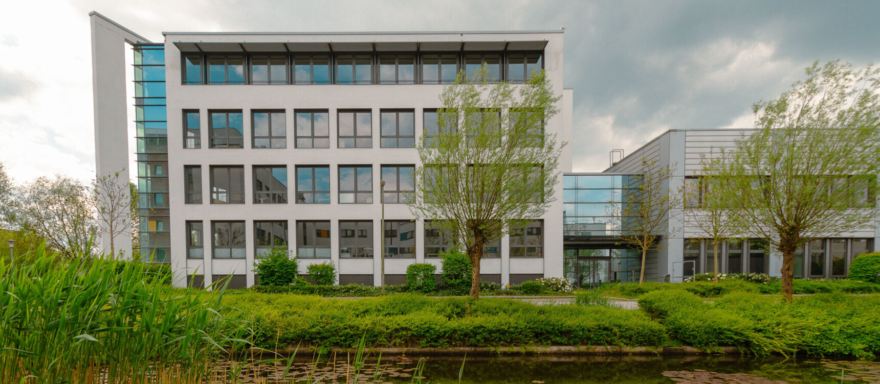 The eurofins building is part of the Hamburg-Neuland industrial park in eastern Harburg