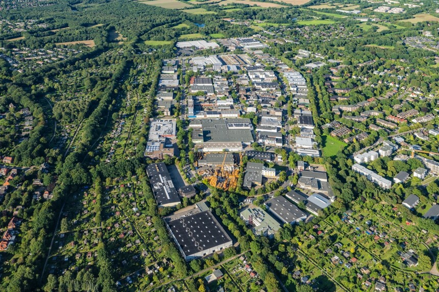 Aerial view of the Lademannbogen industrial area