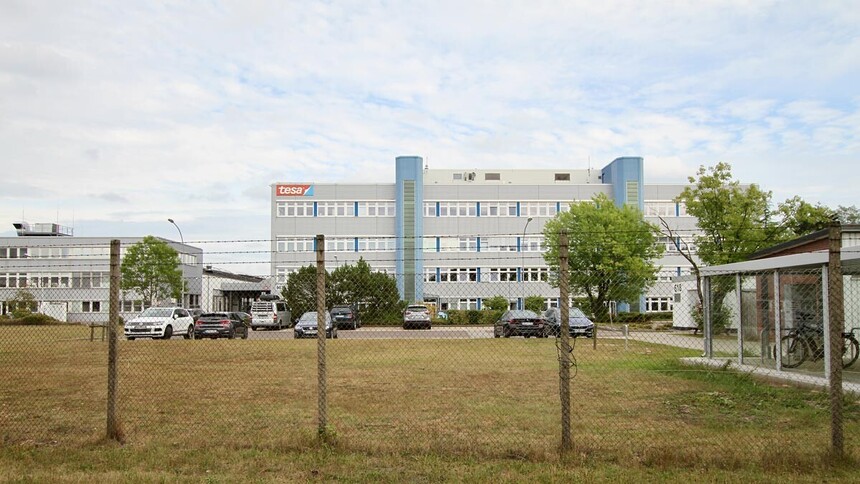 tesa plant in Hamburg-Hausbruch industrial area