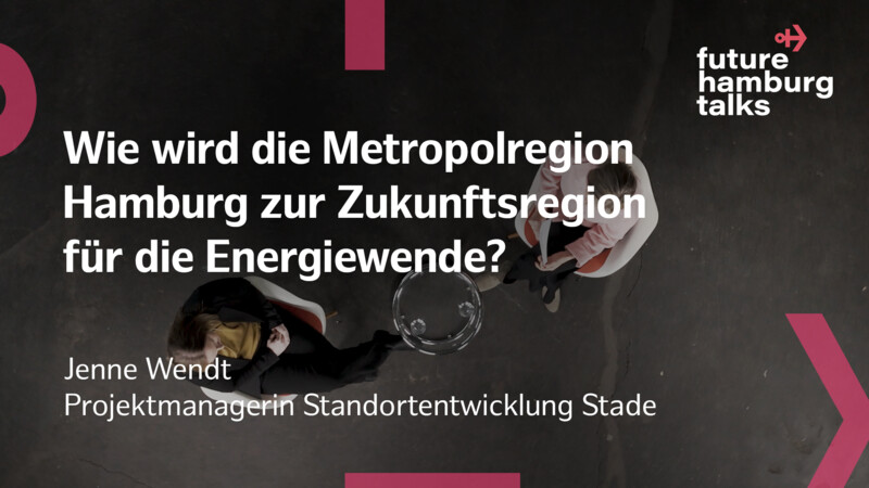 Zwei Frauen im Gespräch bei den Future Hamburg Talks über die Energiewende in der Metropolregion Hamburg.