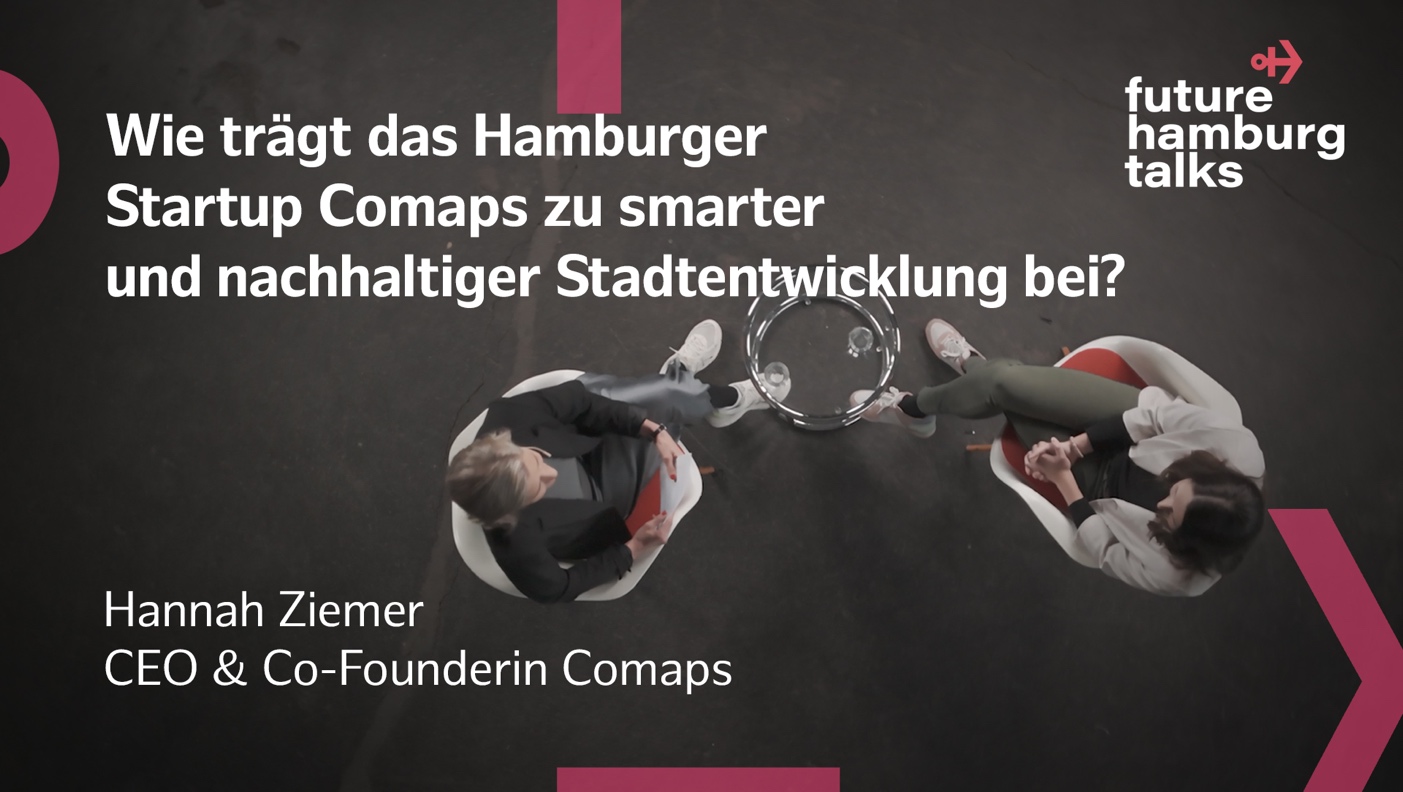 Zwei Frauen im Gespräch über smarte und nachhaltige Stadtentwicklung beim Hamburger Startup Comaps.
