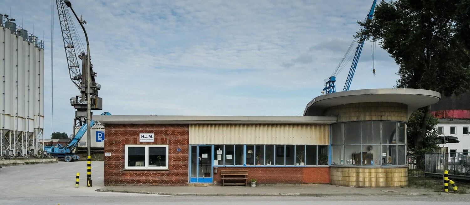 Buildings and industrial facilities of HJM, a harbour handling company in Harburg